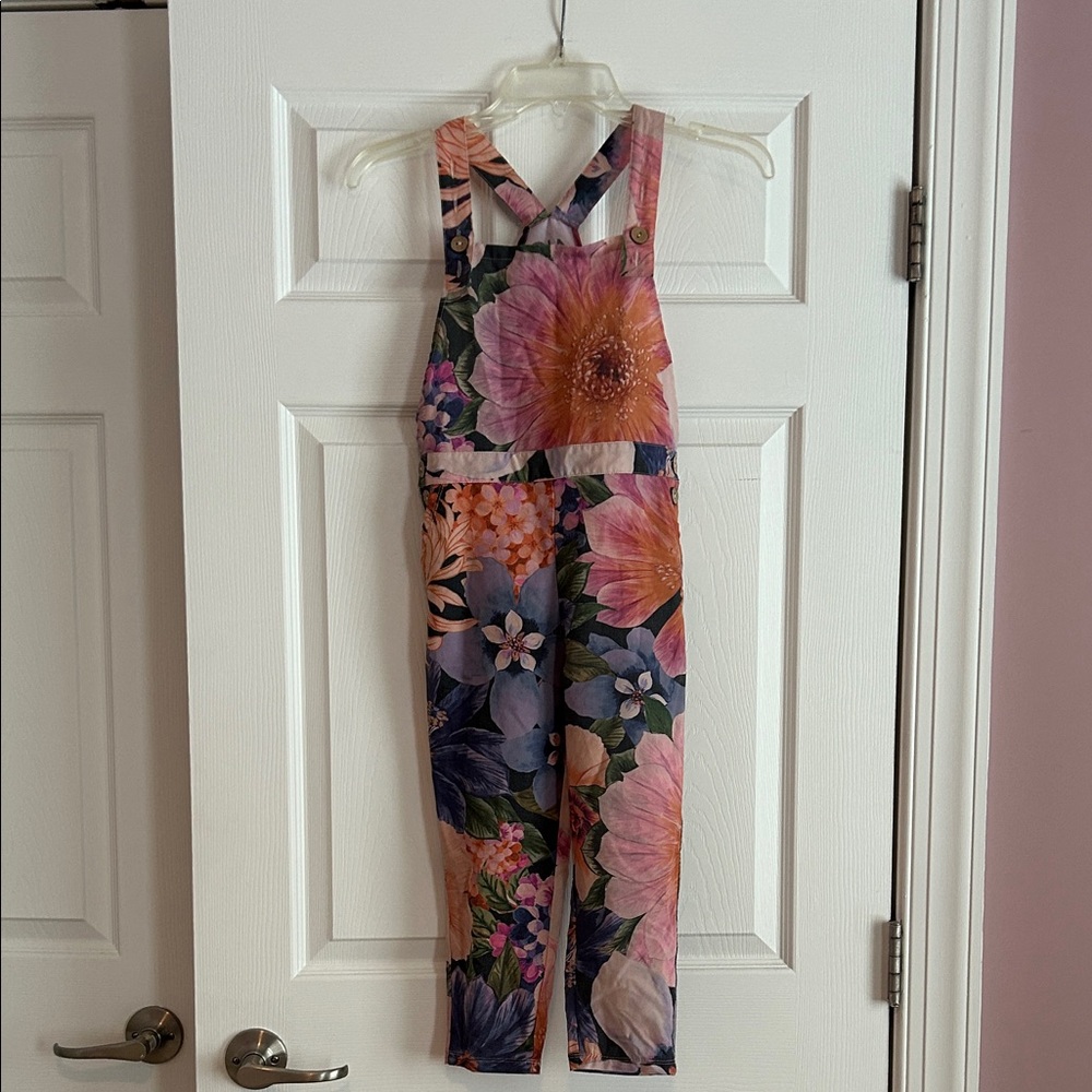 NWOT, chaser, girls, floral print racerback overalls, front pockets